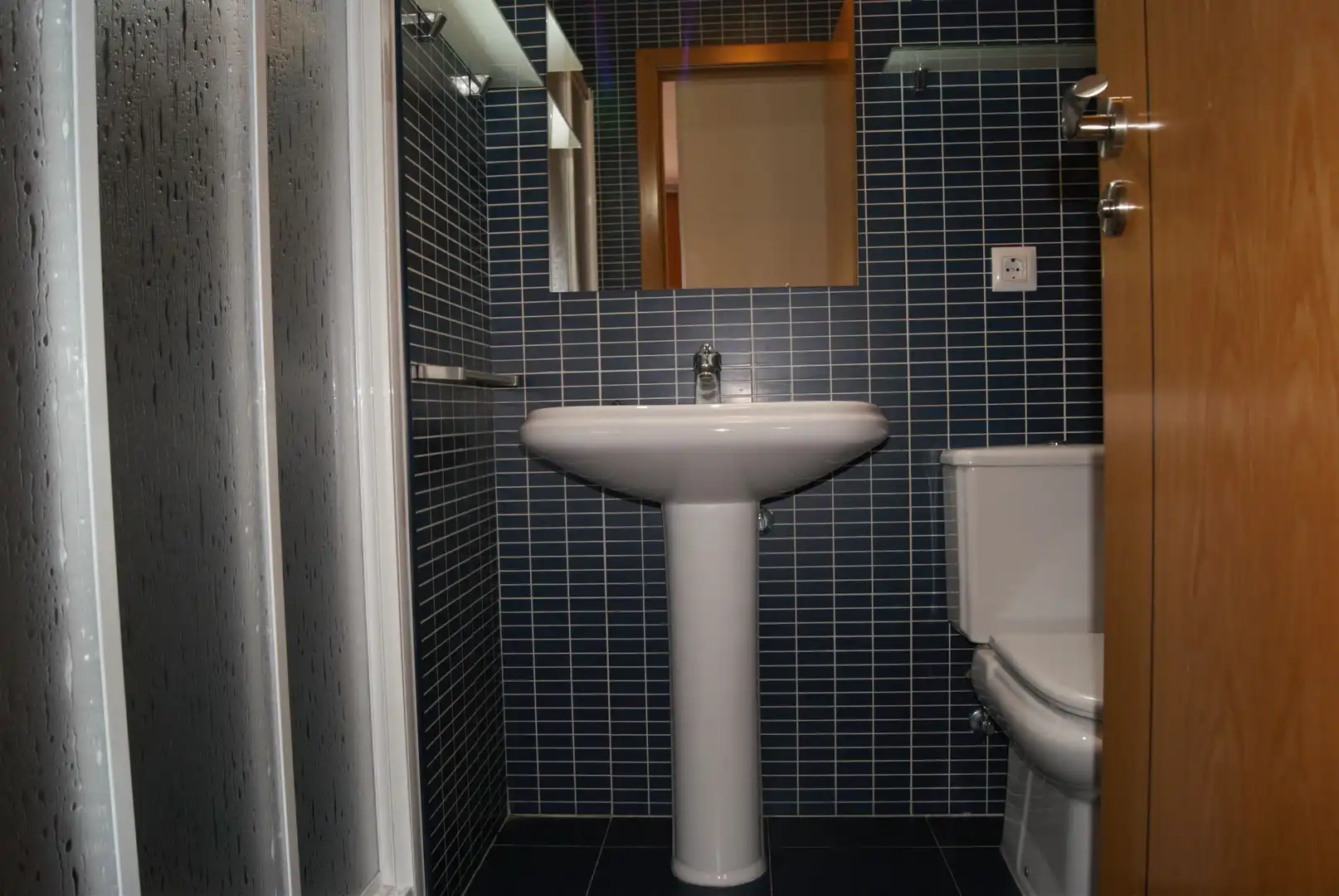 Baño de Piso de alquiler en Ávila con Calefacción y Amueblado