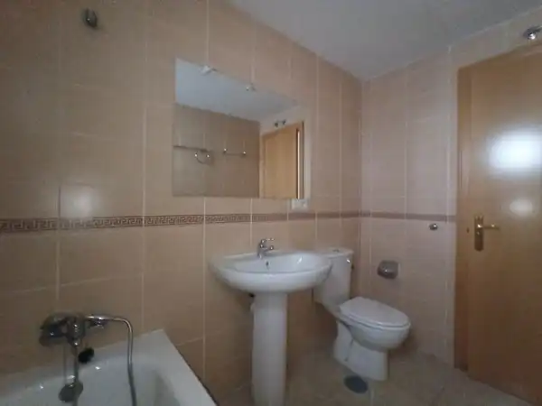Baño de Piso en venta en Illescas con Calefacción