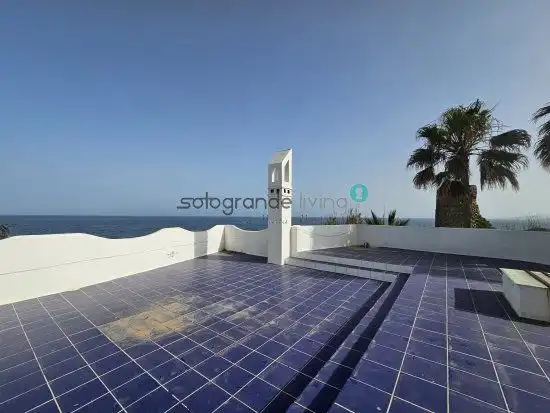 Vista exterior de Casa o chalet en venta en Manilva con Terraza