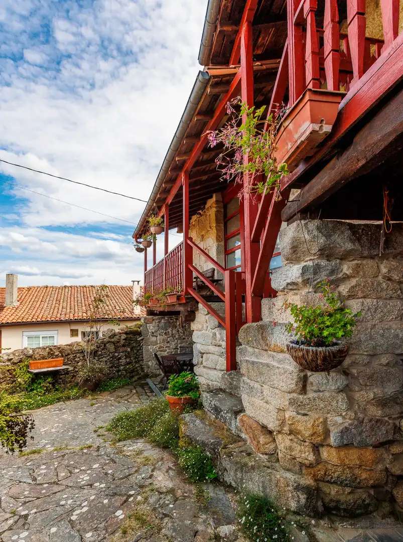 Vista exterior de Local en venta en Nogueira de Ramuín con Amueblado