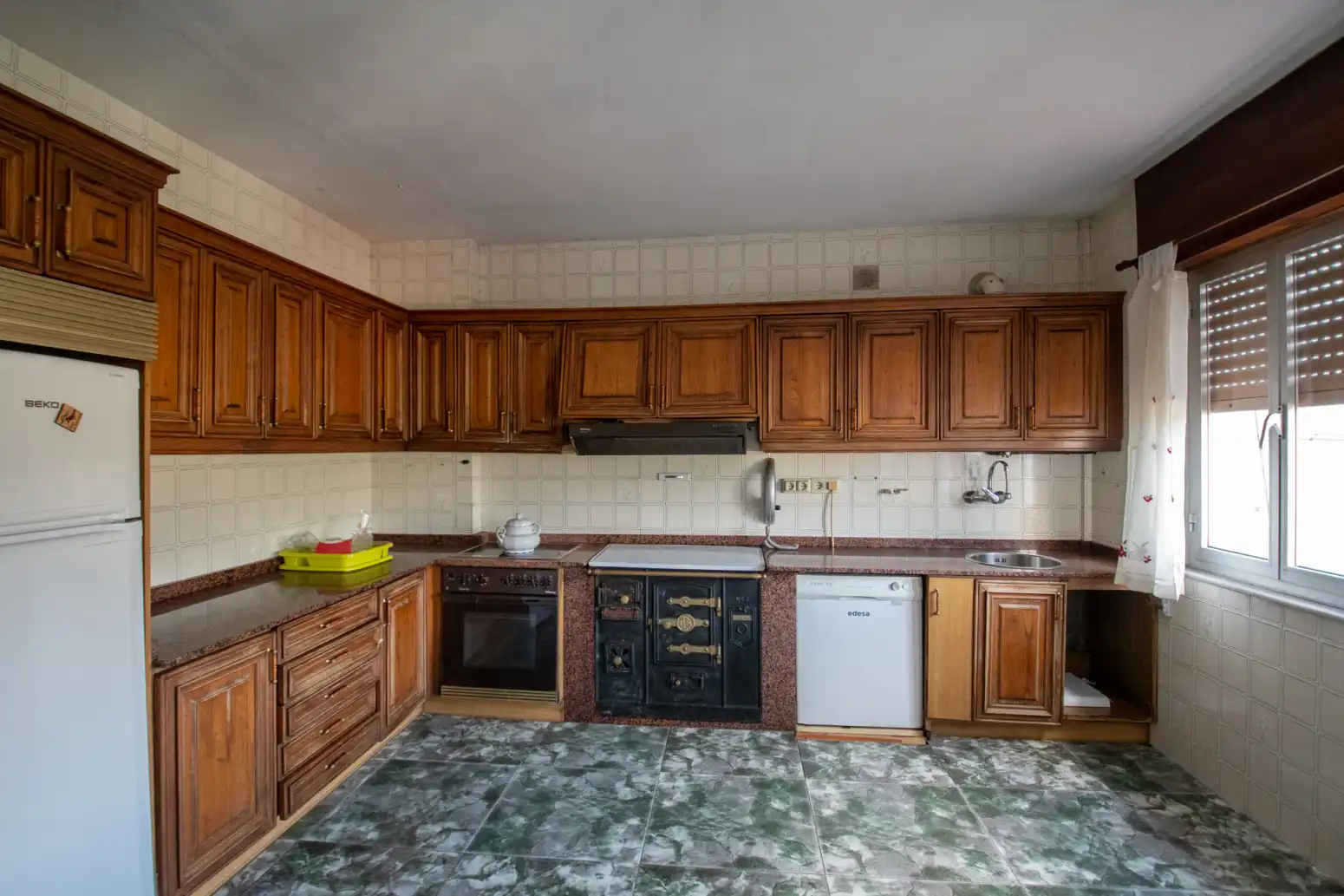 Cocina de Casa adosada en venta en Villaviciosa con Parquet, Terraza y Trastero