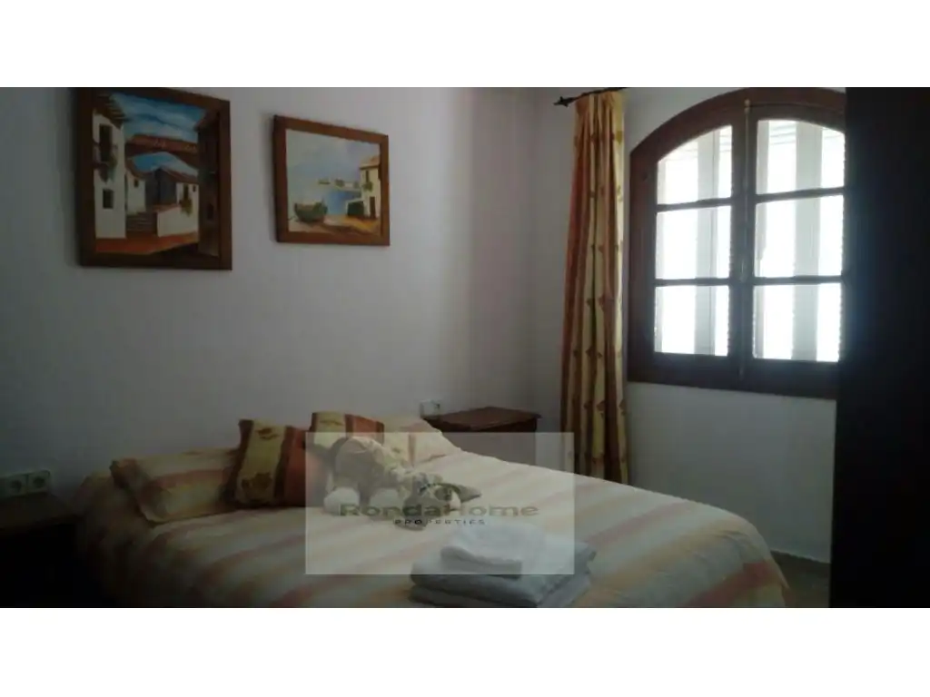 Houses for rent in Avenida Golondrinas, Atalaya - Isdabe