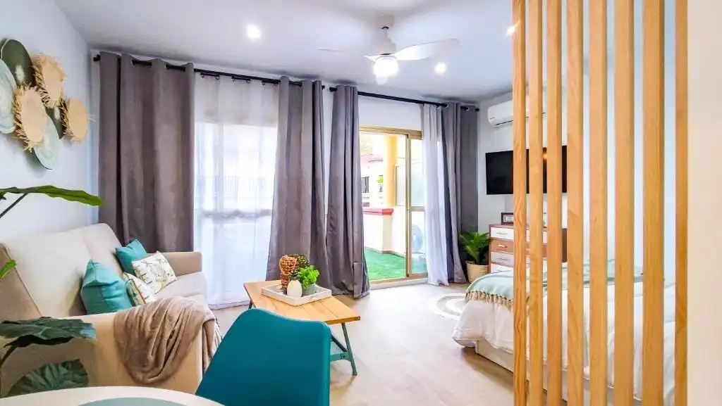 Living room of Apartments for sale in Marbella  with Air Conditioner, Heating and Private garden