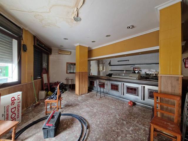Local comercial en Alquiler en Calvario