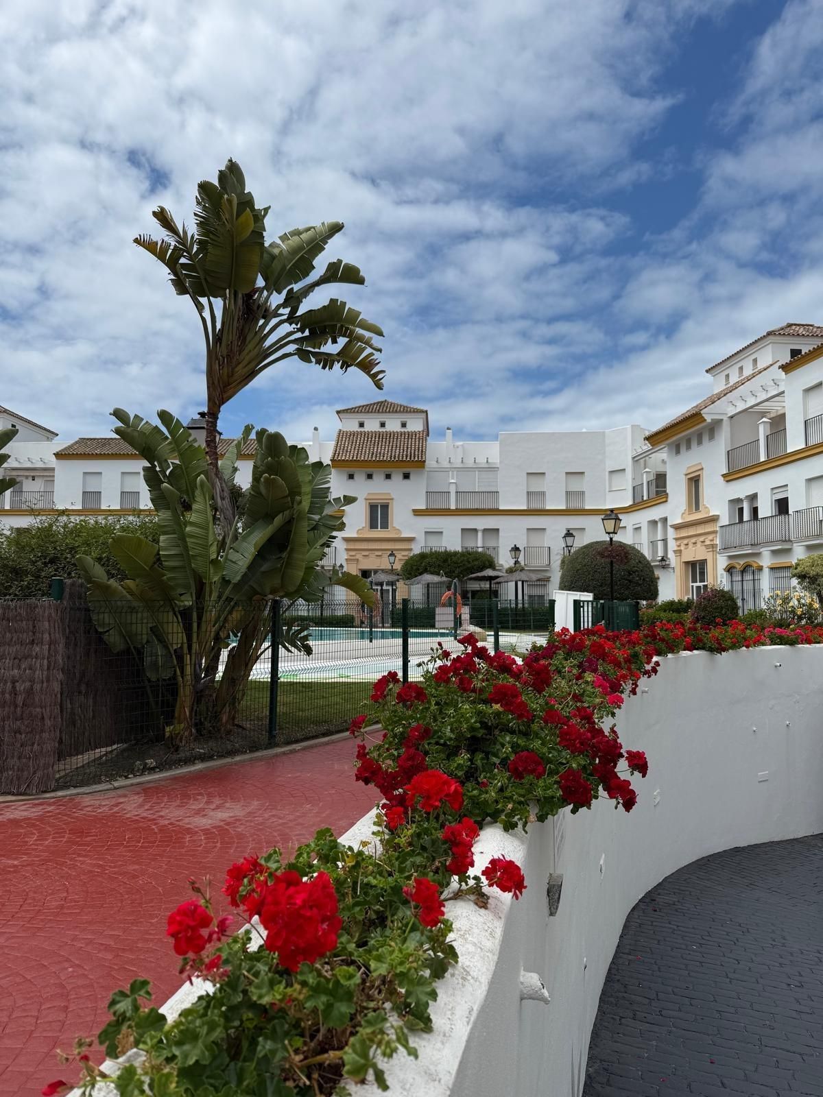 Exterior view of Planta baja for sale in Rota  with Private garden, Terrace and Balcony