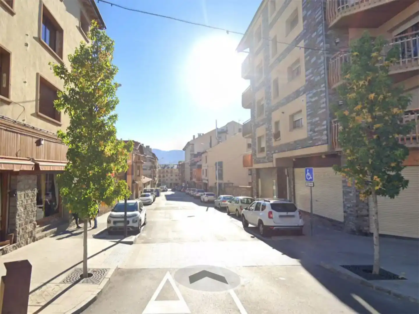 Vista exterior de Local de lloguer en Puigcerdà, Girona