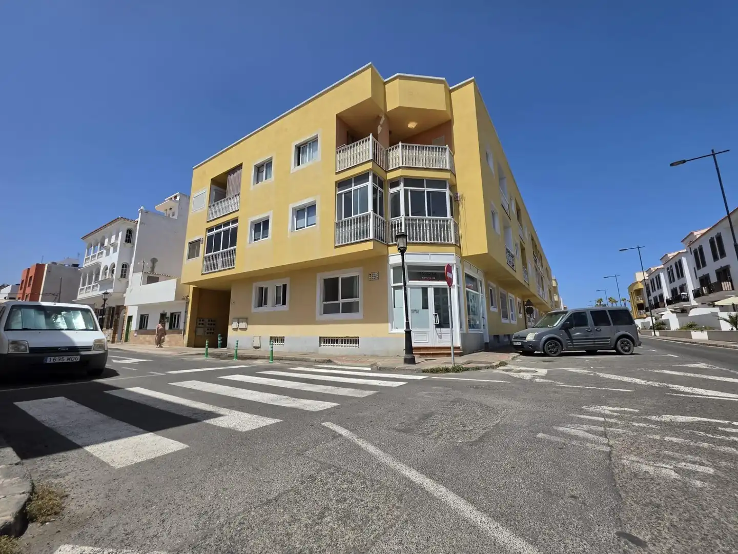 Exterior view of Flat for sale in La Oliva