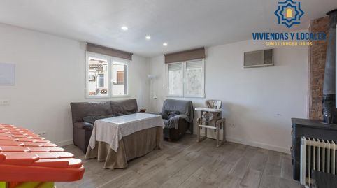 Foto 2 de Piso en venta en Calle Rosa, Barrio de la Vega, Monachil