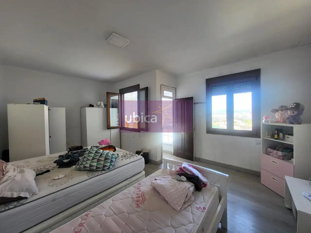 Habitación de Casa o chalet en venta en Vigo  con Calefacción y Trastero