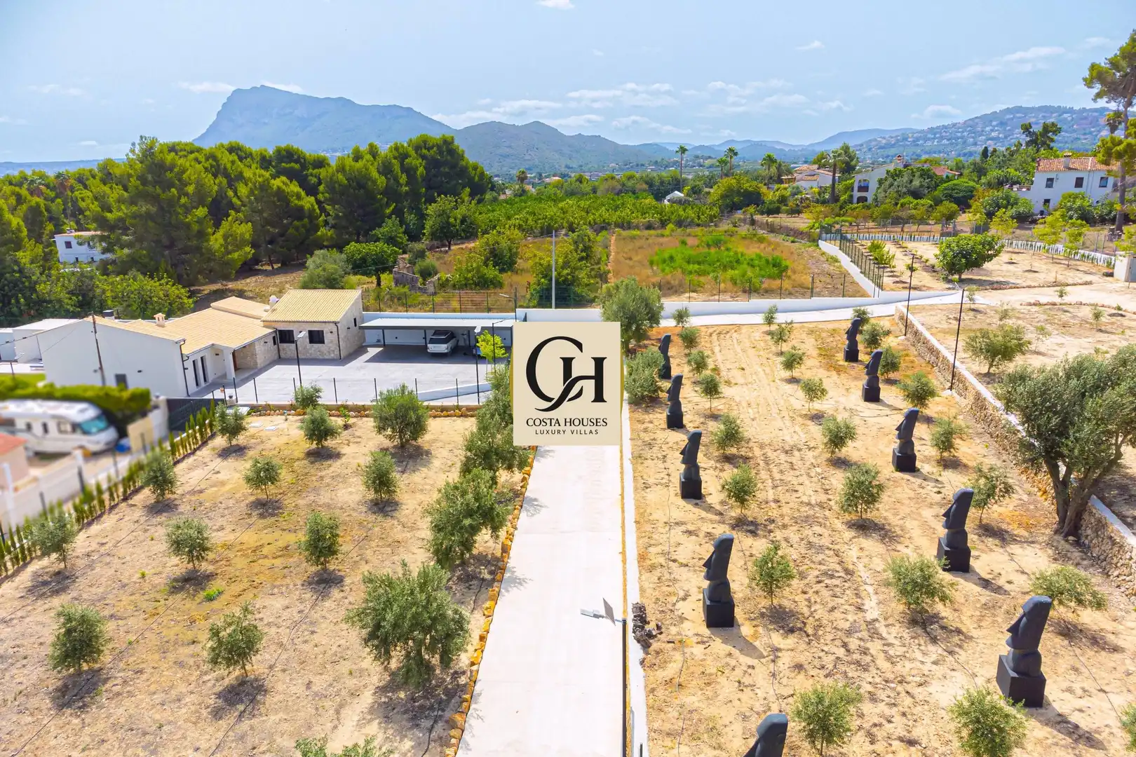 Villa avec piscine à vendre à Calle Torrecarrals