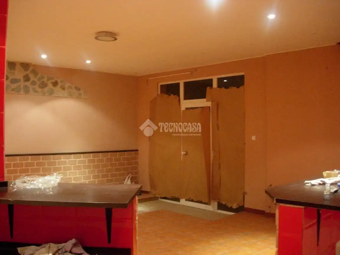 Local comercial en venta en Casco Urbano, imagen 5
