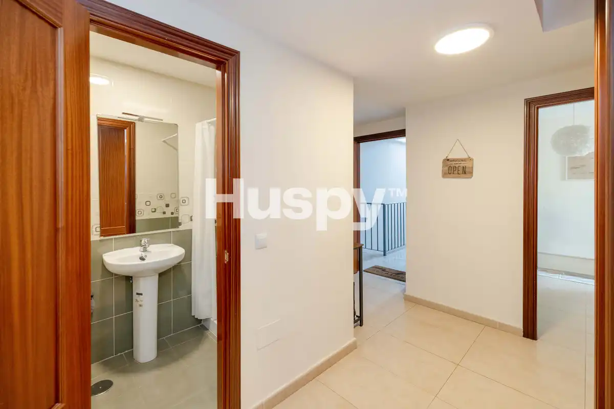 Flat with terrace for sale in Calle Madre Teresa de Calcuta, imagen 13