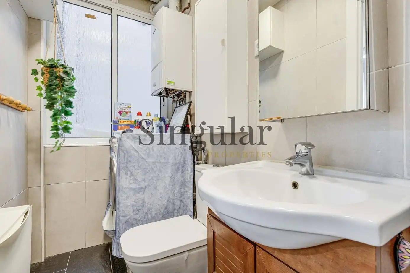 Baño de Piso en venta en Barcelona con Aire acondicionado, Calefacción y Balcón