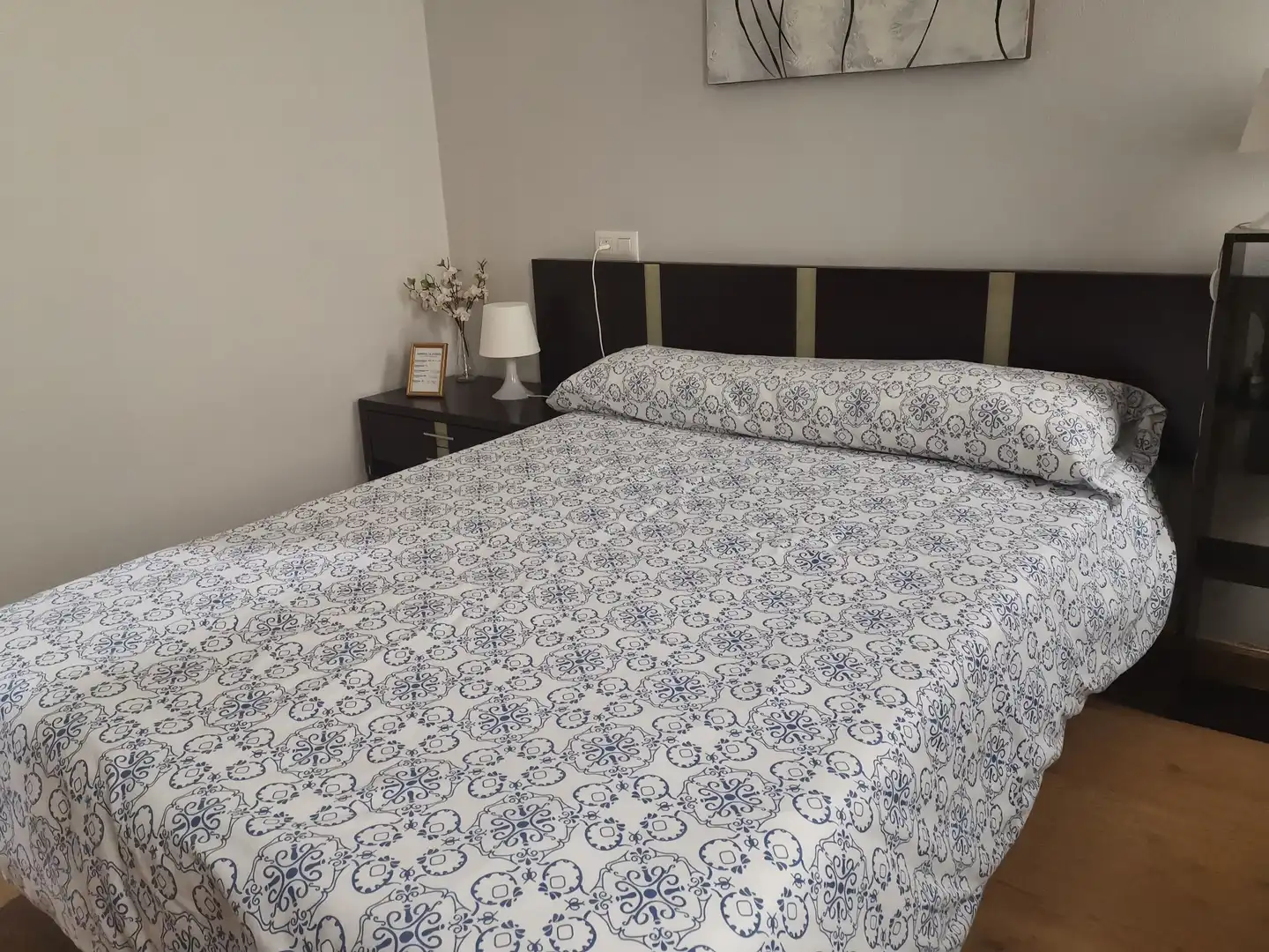 Habitación de Apartamento en venta en Avilés con Calefacción, Parquet y Amueblado