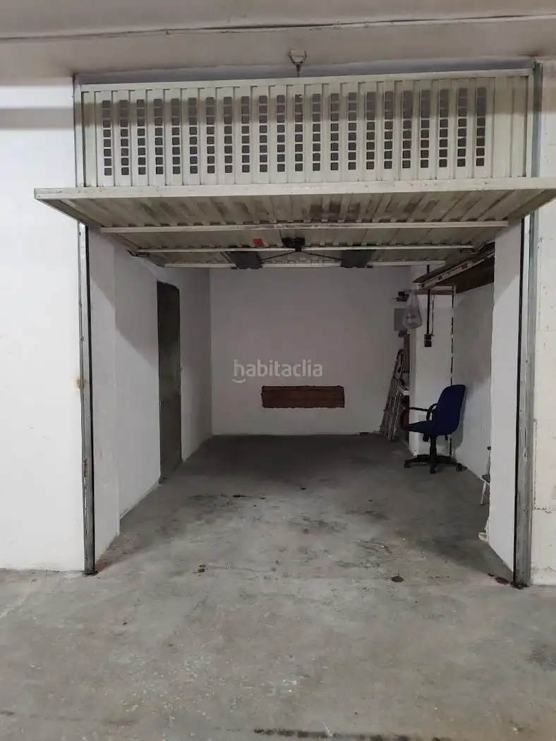 Parking à louer à Calle Castilla 29, imagen 3