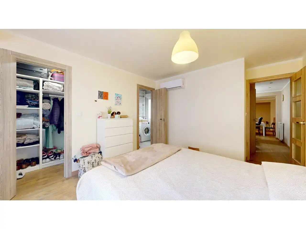 Bedroom of Flat for sale in Torrent  with Air Conditioner, Private garden and Balcony