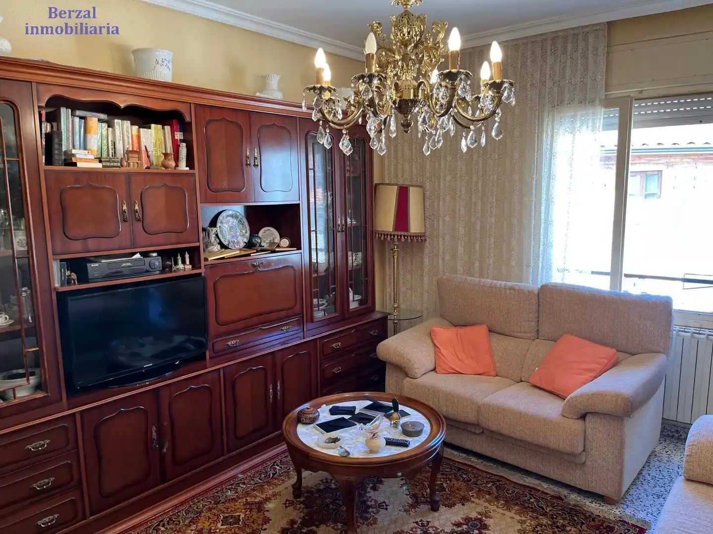 Sala d'estar de Casa o xalet en venda en Ventosa amb Calefacció, Terrassa i Traster