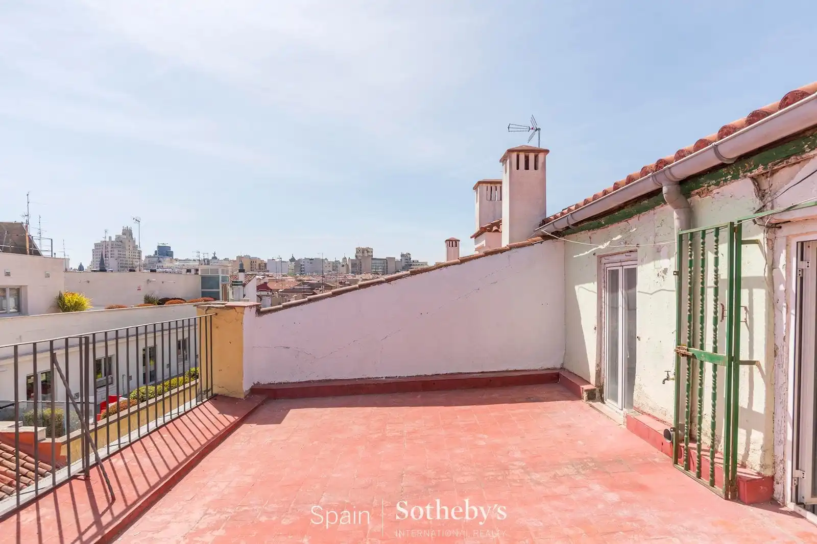 Terrasse von Wohnungen zum Verkauf in  Madrid Capital mit Heizung und Terrasse