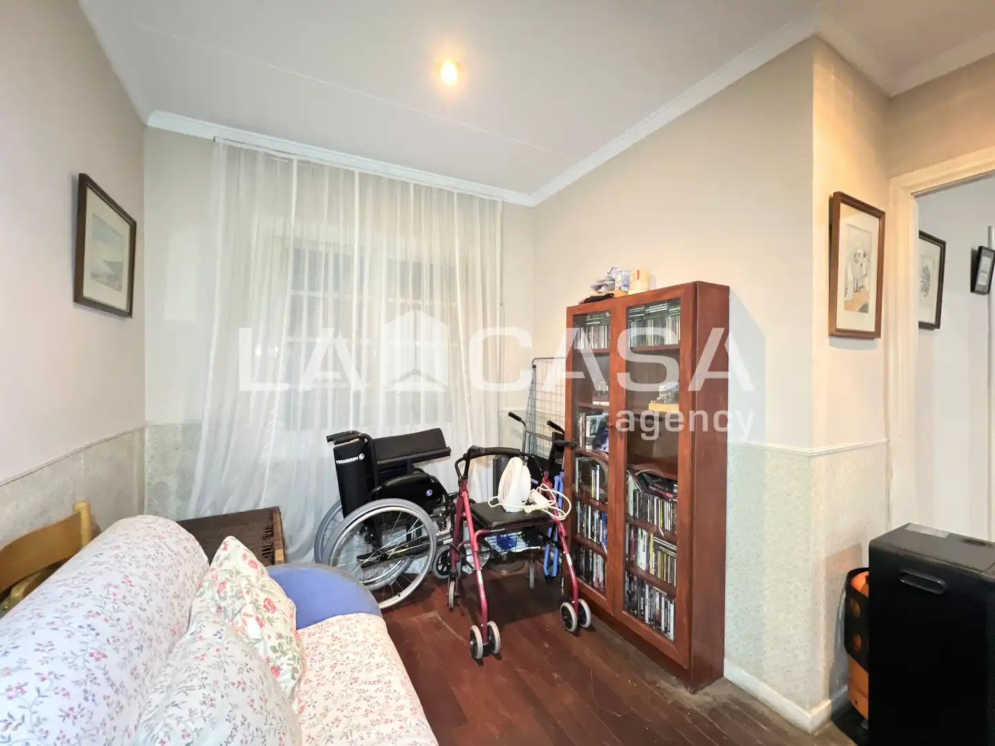 Piso en venta en Badalona con Balcón