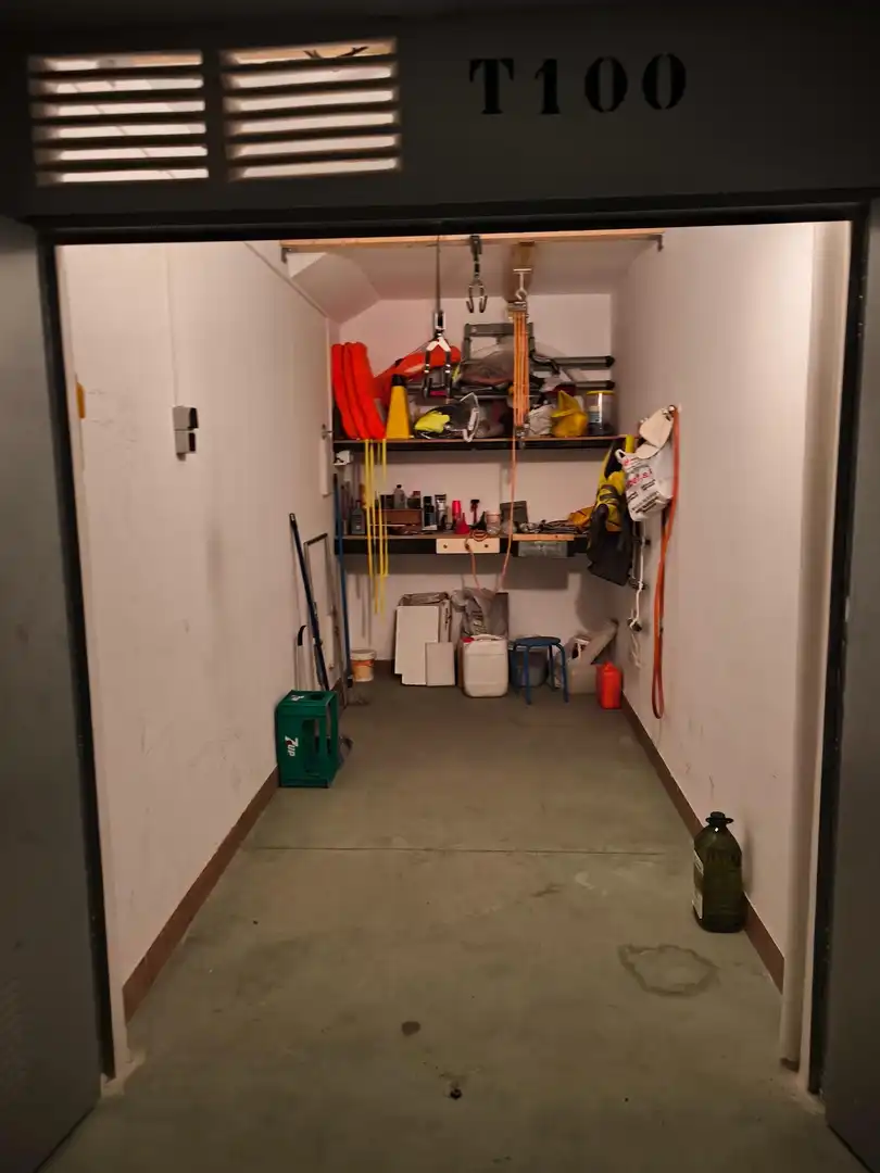 Storage room for sale in Lújar