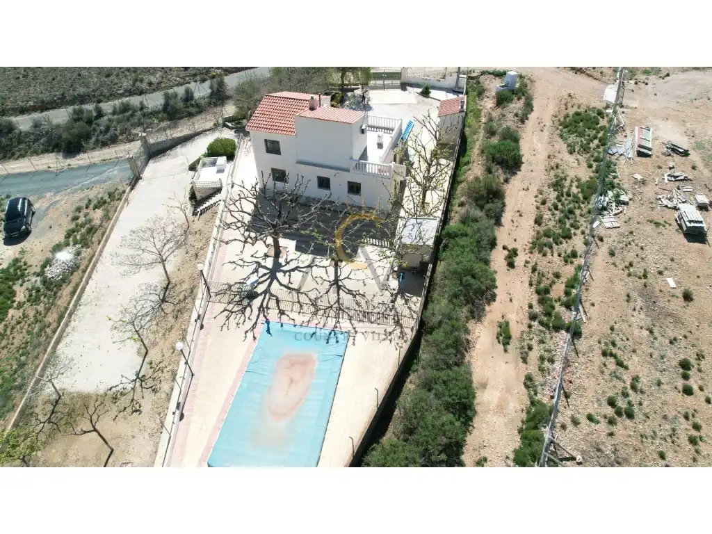 Villa avec piscine à vendre à Poligono 1 Paraje 98 La Serreta, imagen 3