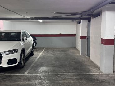 Doble en venda a Carrer d'Acapulco 22