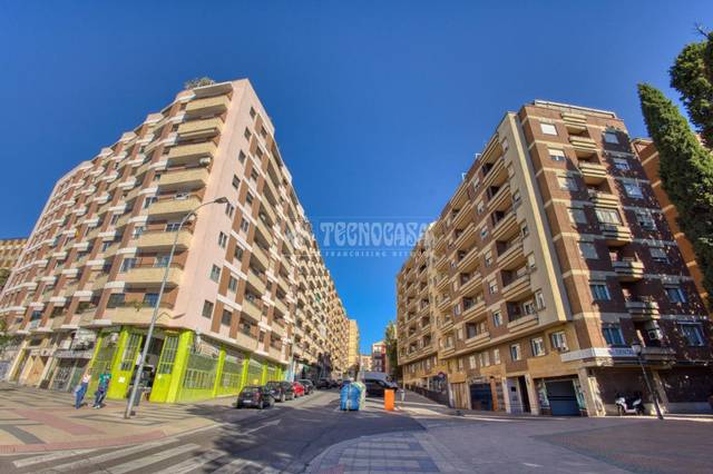 Piso en Venta en Salesas