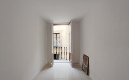 Flat to rent in  Barcelona Capital  with Oven and Balcony