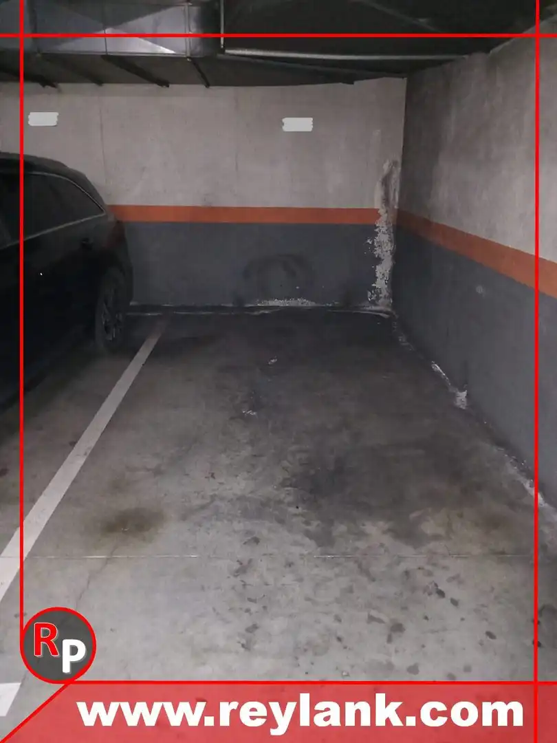 Parkplatz von Garage zum Verkauf in Coslada
