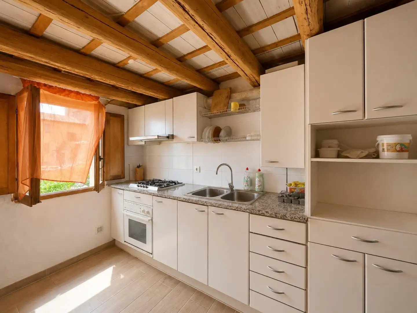 Kitchen of Flat for sale in Bellcaire d'Empordà