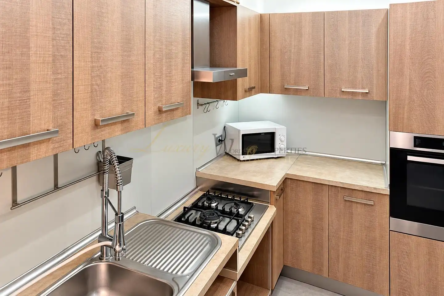 Kitchen of Houses for sale in Las Rosas
