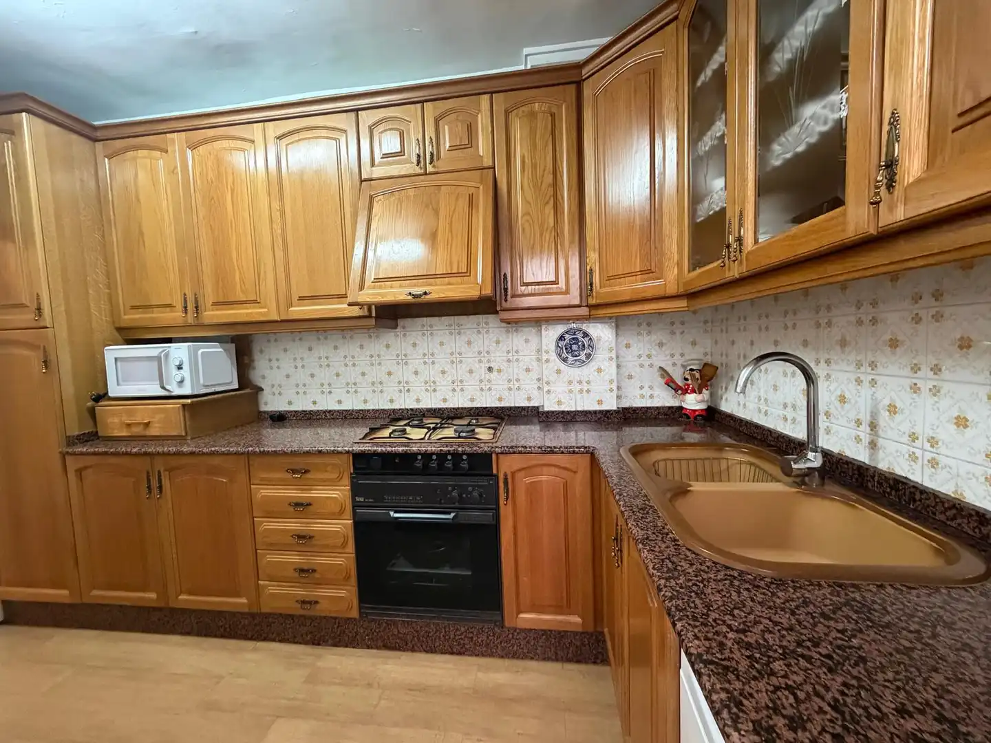 Cocina de Piso en venta en Valencia con Terraza y Balcón