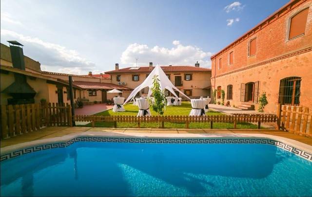 Casa-chalet en Venta en de Villalpando en San Lázaro