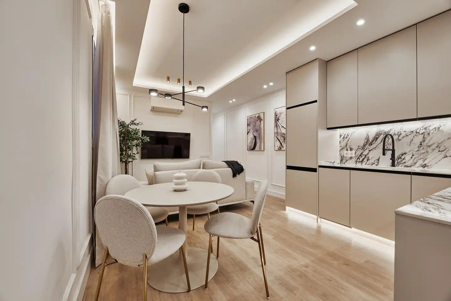 Ground floor with lift for sale in Calle de Colón, imagen 10