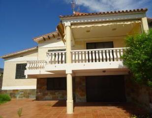 Vista exterior de Casa o xalet en venda en Benicasim / Benicàssim amb Terrassa i Traster
