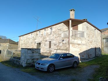 Casa con balcone in vendita a Friol