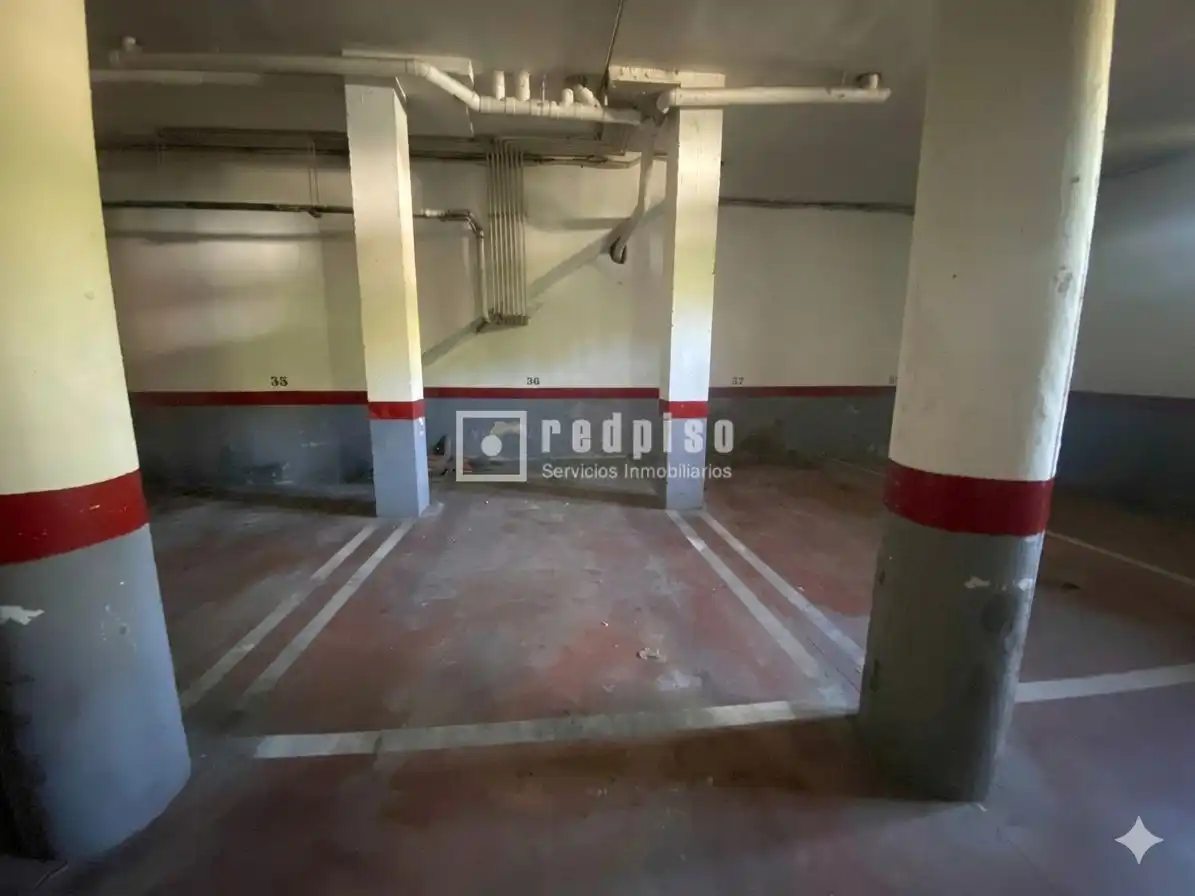 Parking de Dúplex en venta en Navalcarnero con Aire acondicionado, Calefacción y Parquet