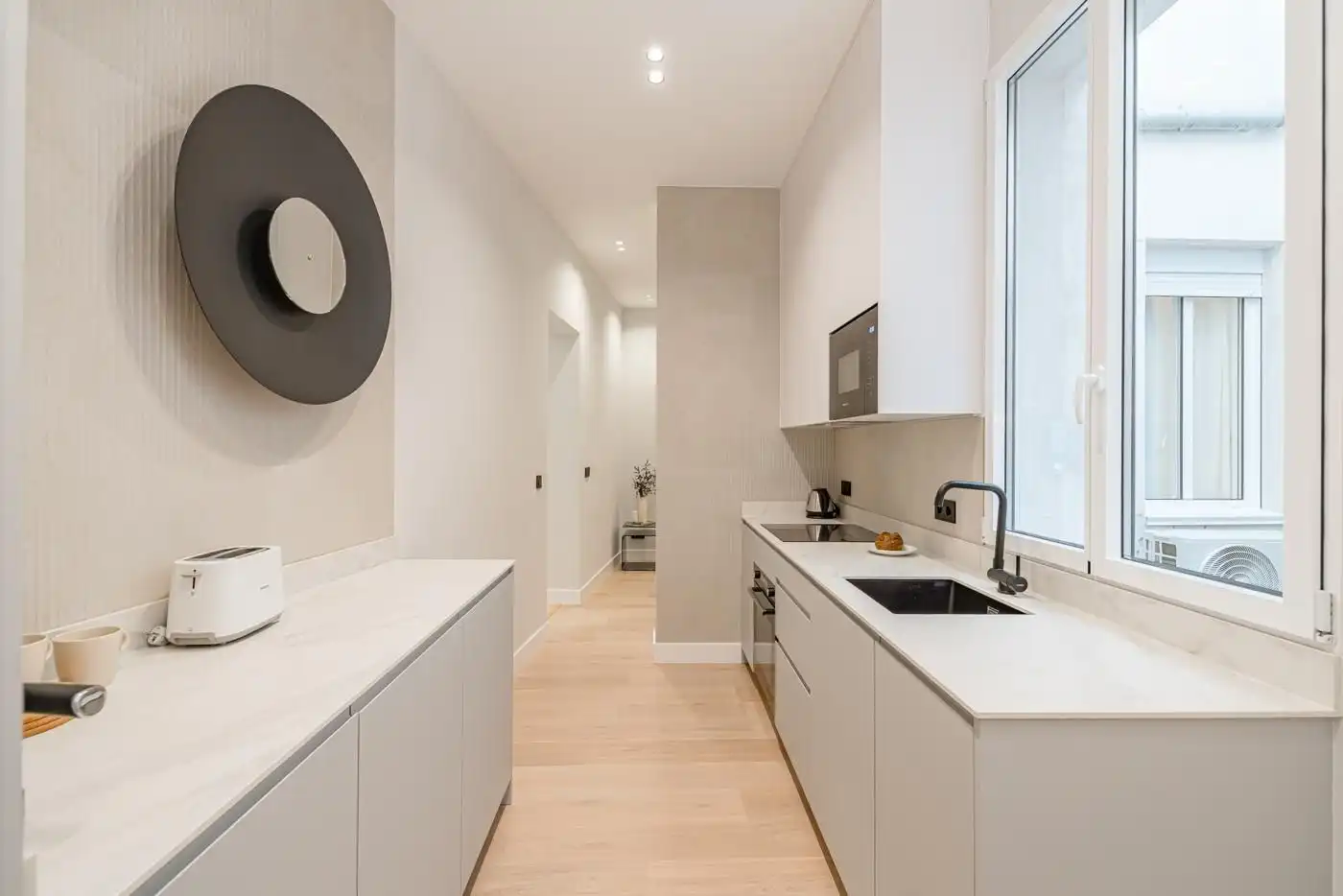 Küche von Wohnung zum Verkauf in Madrid mit Klimaanlage und Heizung