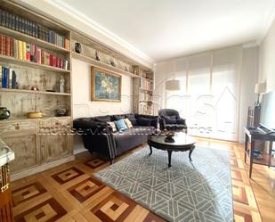 Living room of Flat to rent in  Madrid Capital  with Heating and Terrace