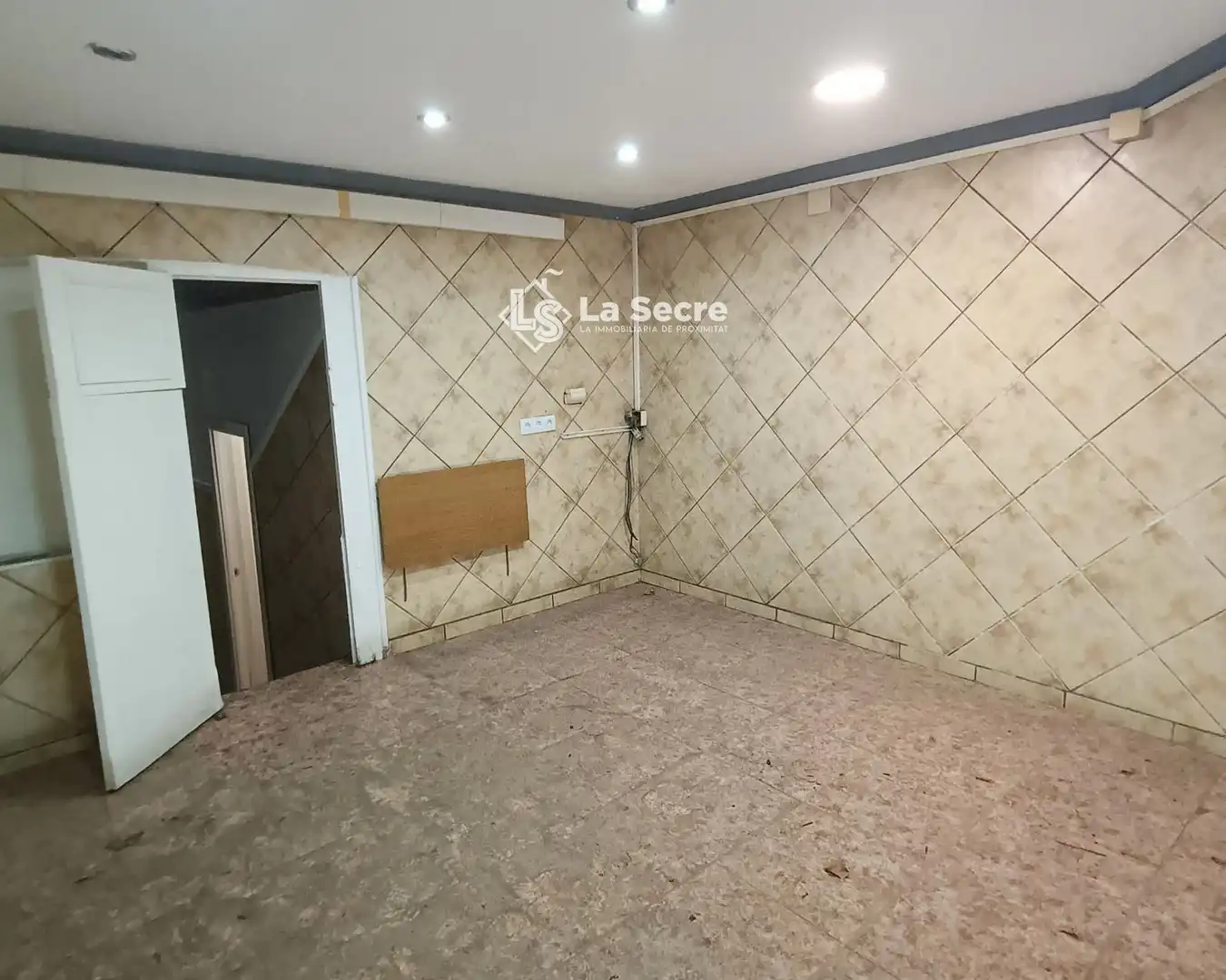 Local comercial en venda a Mur