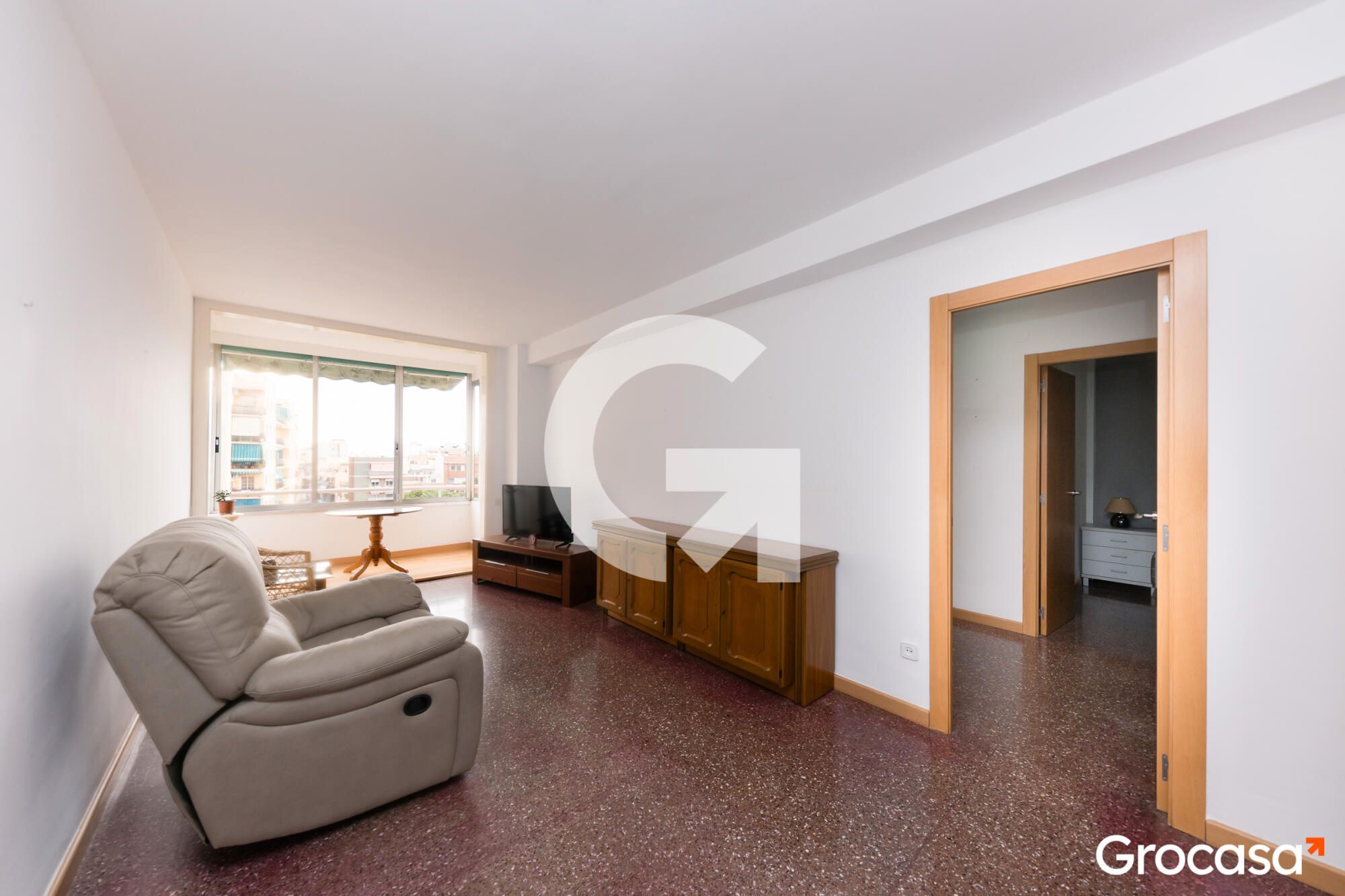 Sala d'estar de Pis en venda en El Prat de Llobregat amb Forn i Balcó