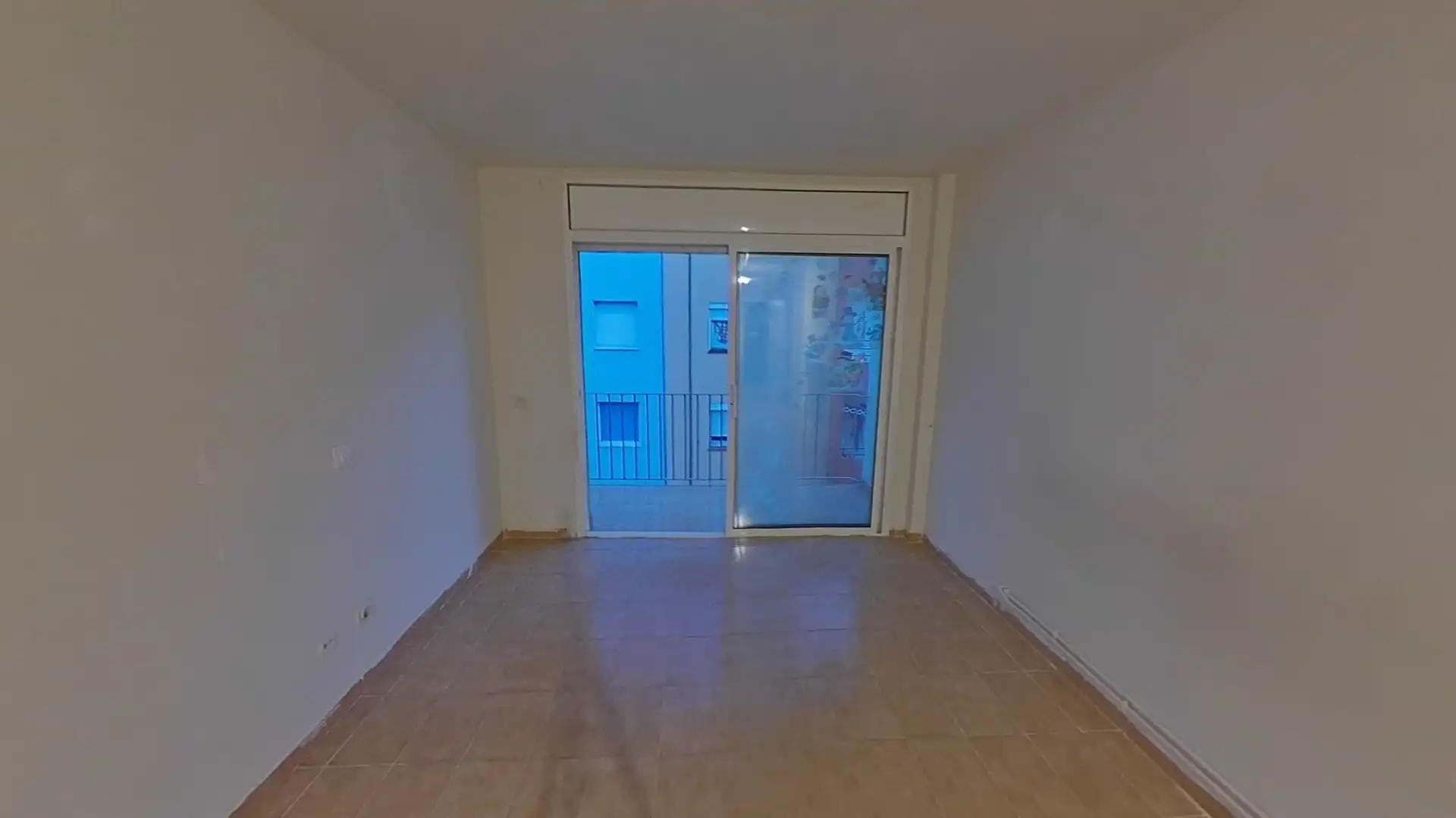 Schlafzimmer von Wohnungen zum Verkauf in Figueres mit Balkon