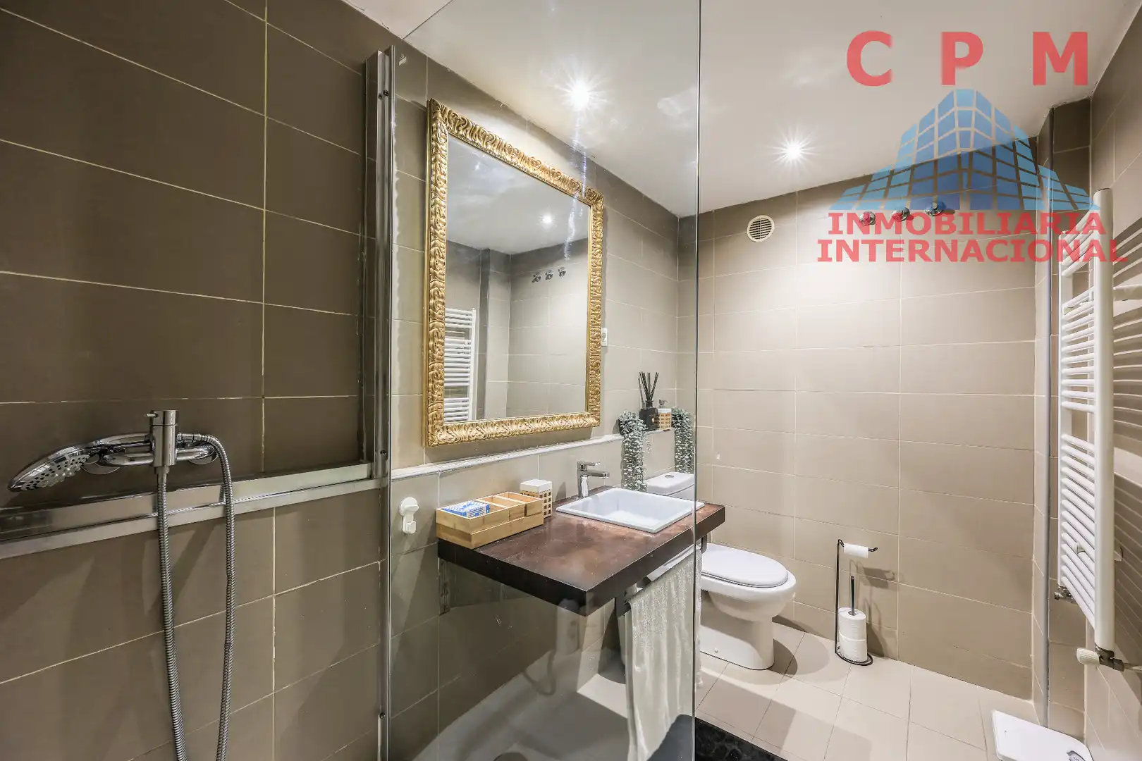 Baño de Ático de alquiler en Ensanche