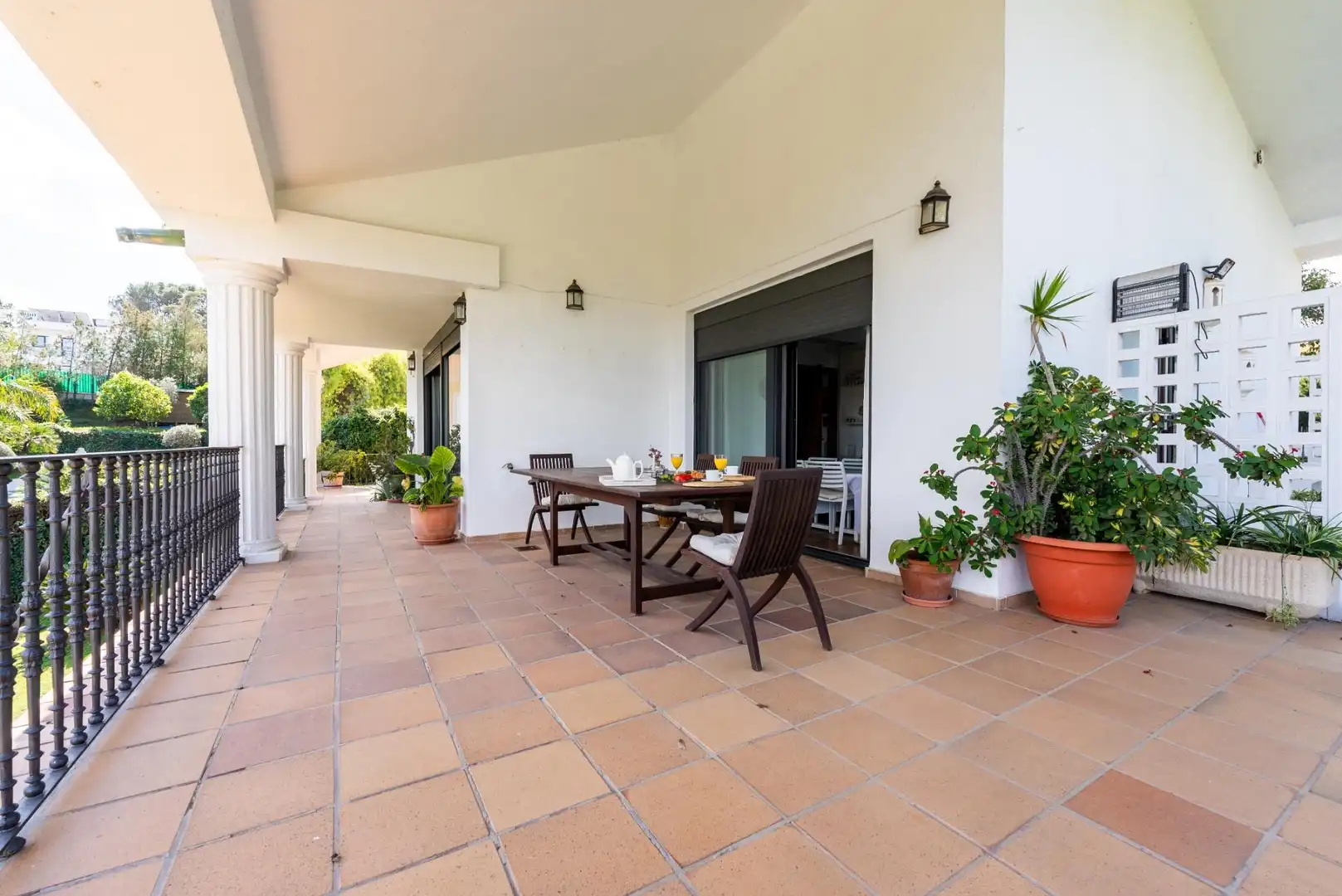 Terrassa de Casa o xalet en venda en Mairena del Aljarafe amb Aire condicionat, Calefacció i Jardí privat