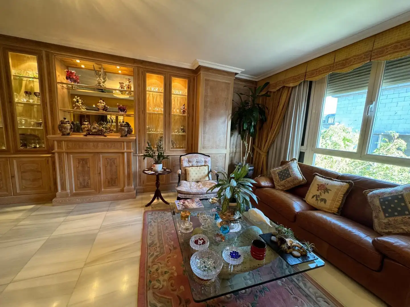 Living room of Flat for sale in Madrid  with Air Conditioner, Heating and Terrace