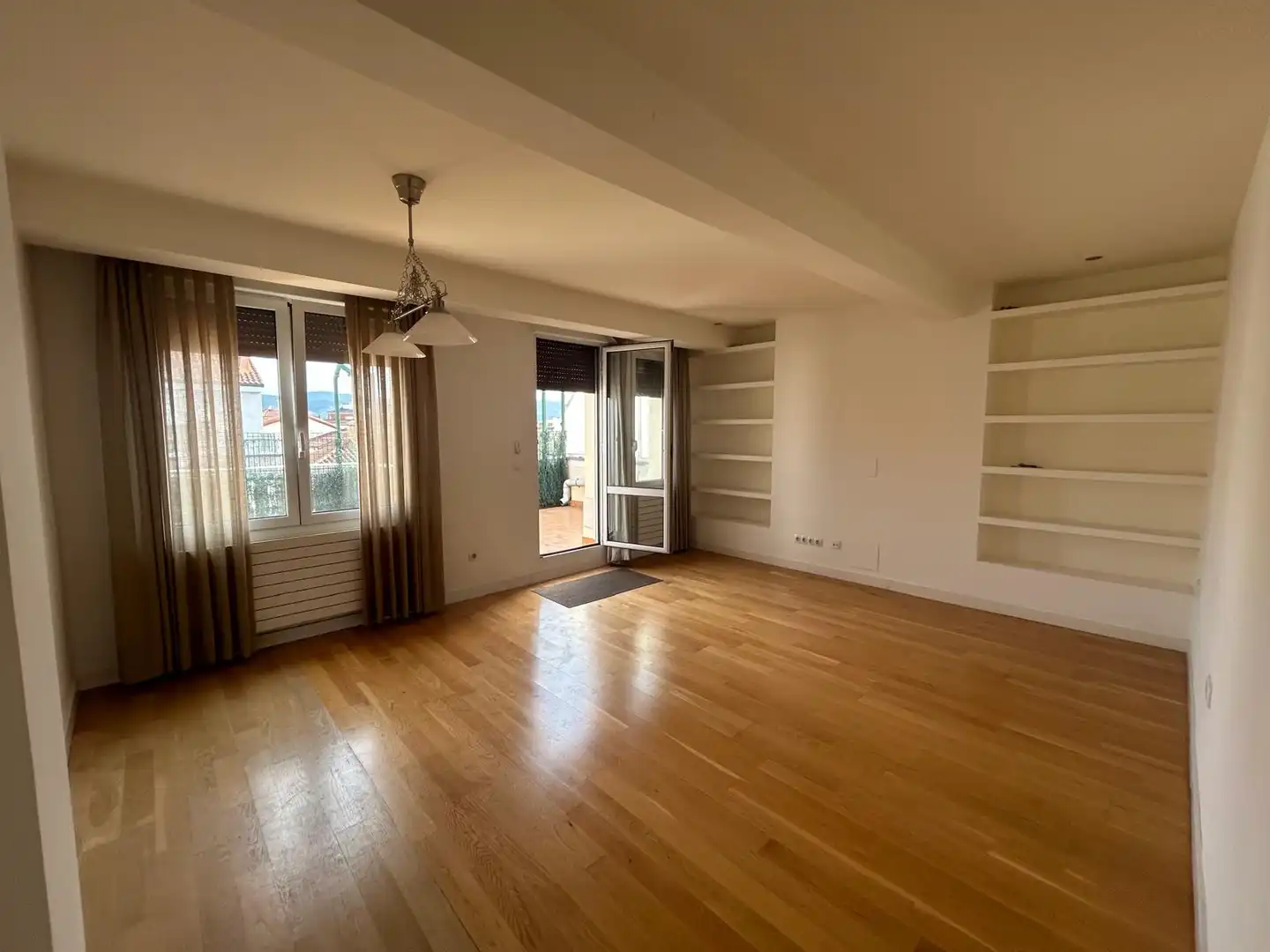 Living room of Flat for sale in Vitoria - Gasteiz  with Heating, Terrace and Storage room