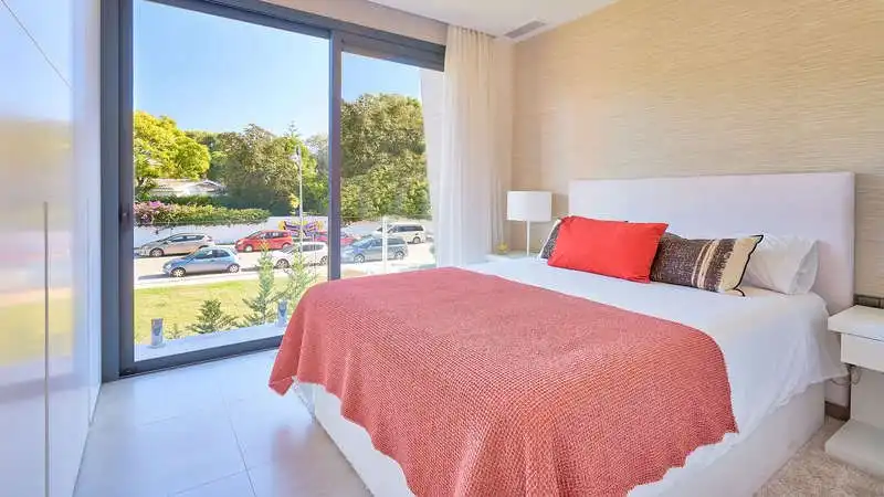 Villa con piscina in vendita a Nueva Andalucía, imagen 7