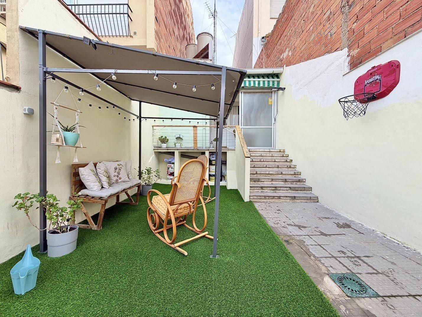 Terrace of House or chalet for sale in Terrassa  with Private garden, Terrace and Storage room