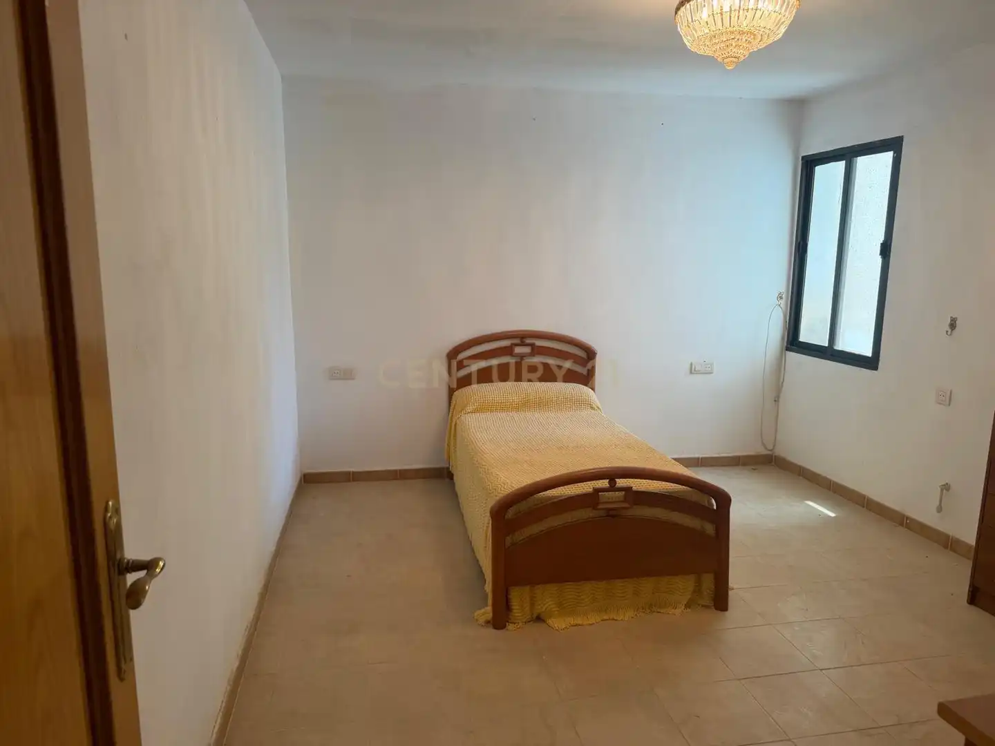 Dormitori de Casa adosada en venda en Otívar amb Traster i Rentadora