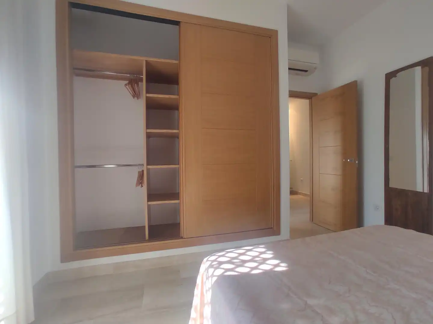 Bedroom of Apartments for rent in Dos Hermanas  with Air Conditioner, Heating and Terrace